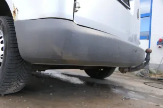 VW Caddy 2K Stoßstange hinten Heckstoßstange Stoßfänger grau graphit nicht lack - Bild 6