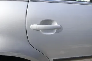 VW Passat 3B 3BG 3B6 Kombi Avant Tür hinten rechts mit Scheibe grau silber LA7W - Bild 10