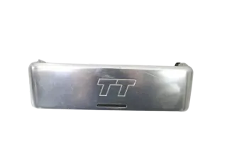 Audi TT 8N Blende für radio um MIttelkonsole Abdeckung Logo Zeichen Alu silber - Bild 3