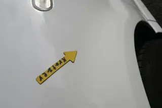 VW Polo 6N2 Kotflügel vorne links weiß LB9A (bis unterm Schweller) - Bild 3