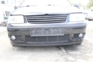 VW Polo 6N2 Stoßstange vorne Frontstoßstange Stoßfänger schwarz LC9Z +Grill - Bild 1