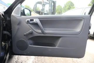 1x VW Polo 6N2 Türverkleidung Verkleidung Tür vorne rechts 2/3-Türer off-black - Bild 1