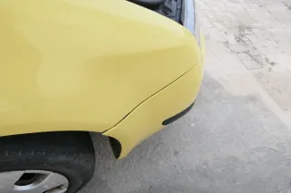 Skoda Fabia 6Y Stoßstange Stoßfänger vorne gelb LF1R 2000-2004 - Bild 4