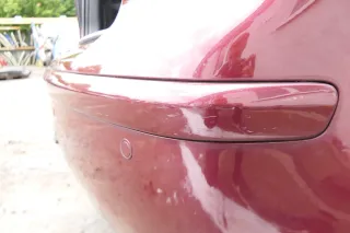 VW Polo 9N 9N3 Stoßstange Heckstoßstange hinten rot LC3R Einparkhilfe PDC - Bild 2