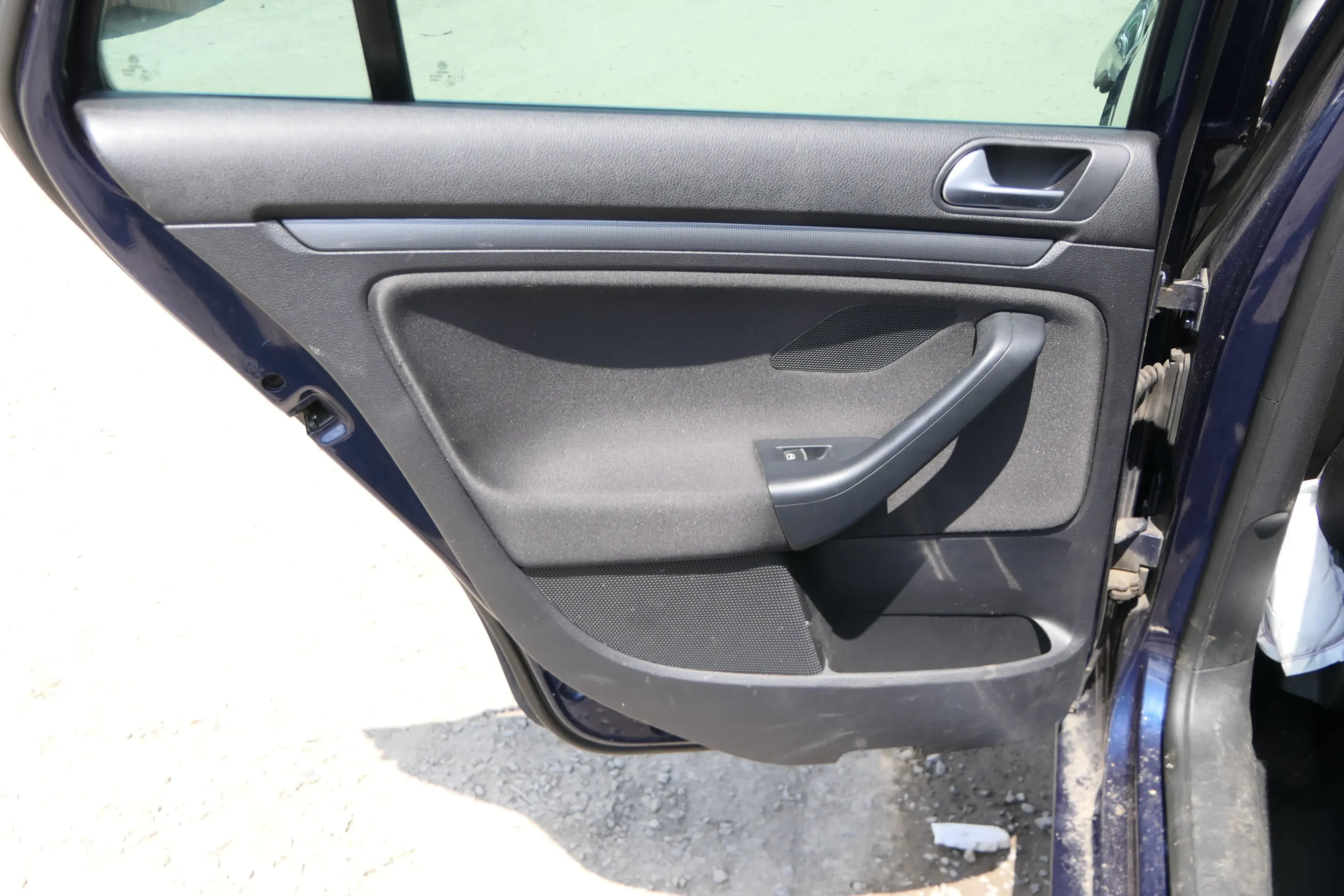 1x Golf Variant Kombi AJ5 5 1K Türverkleidung Verkleidung Tür hinten links schwa - Bild 1