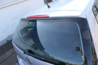 VW Polo 9N3 Fun Heckklappe Kofferraumklappe Klappe hinten Scheibe silber LA7W - Bild 5