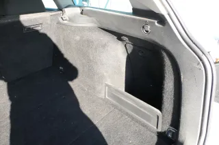 VW Passsat 3C B6 Kombi Abdeckung Verkleidung Kofferraum hinten rechts schwarz - Bild 1