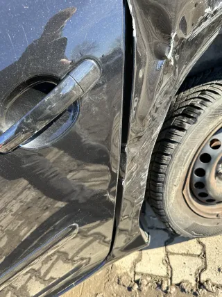 GEKNICKT Golf 5 V 1K Tür nur das Türblatt hinten links 4/5-Türer schwarz LC9Z - Bild 5