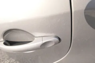 VW Touran 1T Tür hinten links grau LD7S mit Scheibe, sonst OHNE Anbauteile - Bild 3