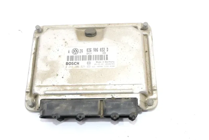 VW Golf 4 Steuergerät Motor 036906032D AXP 1,4 16V Motorsteuergerät 036997032K - Bild 1