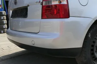 VW Touran 1T Stoßstange hinten Heckstoßstange Stoßfänger silber grau LA7W metl - Bild 4