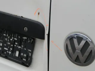 VW T5 Facelift T6 Flügeltür Klappe hinten rechts weiß R902 mit Scheibe - Bild 10