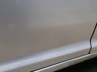 VW Touran 1T 1T3 Tür hinten rechts silber LA7W - ohne Anbauteile - Bild 2