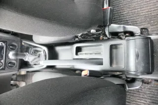 VW Golf 4 Bora Mitteltunnel Aschenbecher hinten Verkleidung schwarz - Bild 3