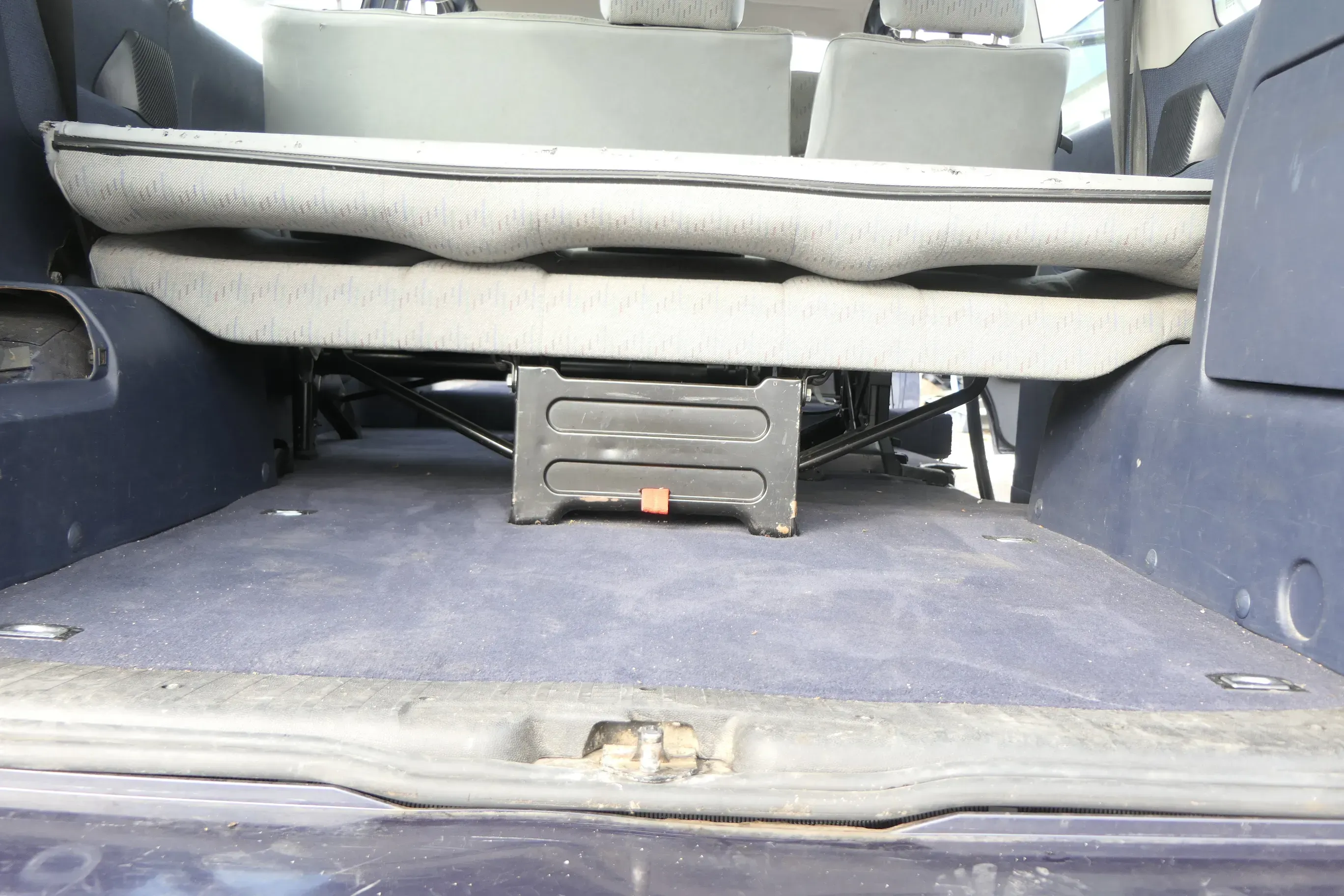 VW T4 Teppich Innenraumteppich Innen Boden HINTEN lagune blau Multivan - Bild 1