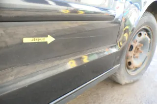 VW Polo 9N 9N3 Tür vorne rechts Beifahrertür 2/3-Türer schwarz LC9Z ohneAnbautei - Bild 4