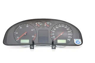 VW Passat 3B Tacho Tachometer Kombiinstrument 304.000km 3B0920822A 1,9 TDI - Bild 1