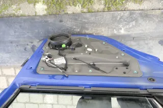 VW Golf 4 Limousine Tür hinten links blau LW5Z (KEINkombi) - Bild 3