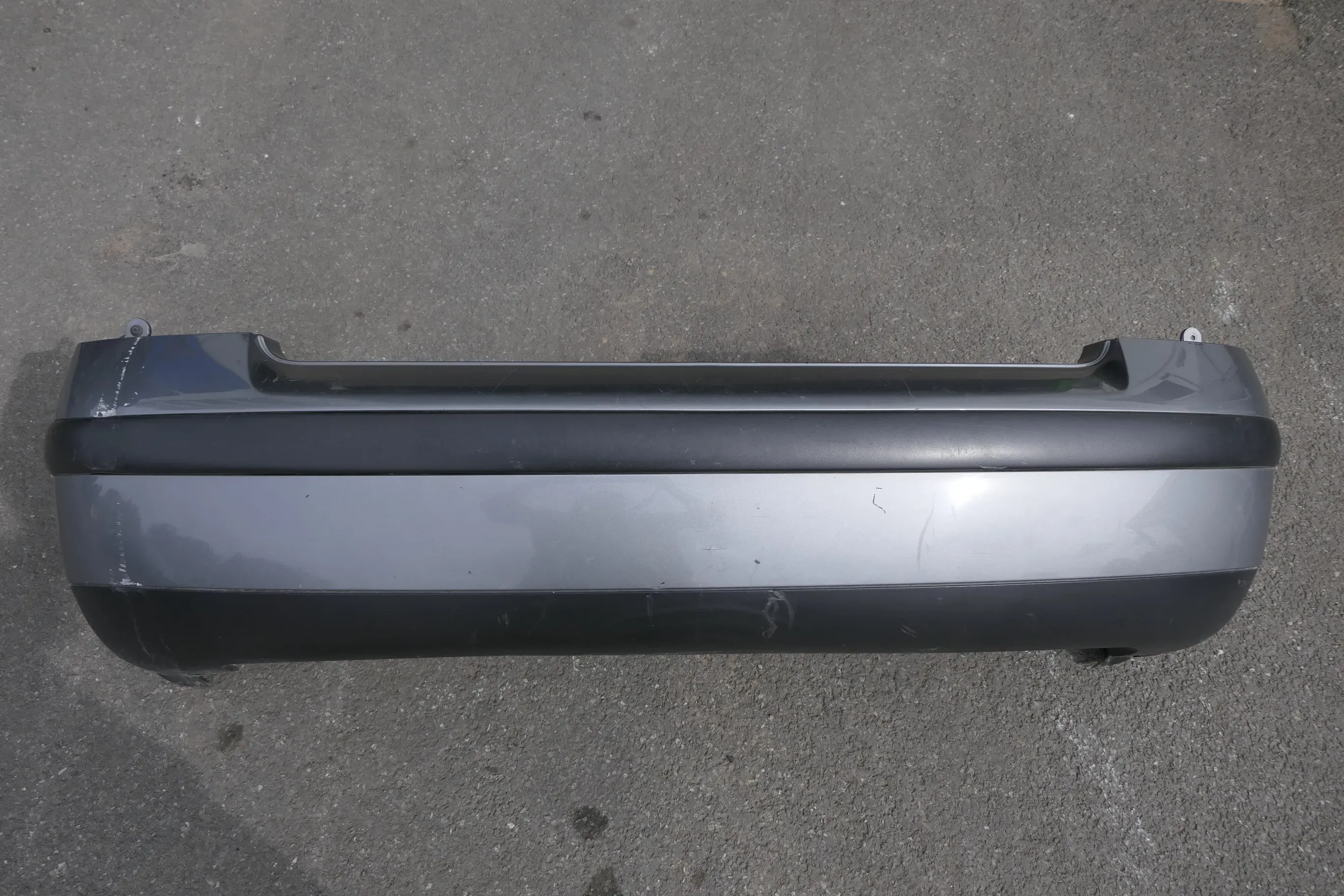 VW Passat 3BG 3B3 Limousine Stoßstange hinten Heckstoßstange grau LD7W - Bild 1