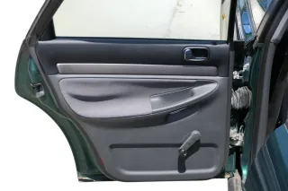 1x Audi A4 B5 Türverkleidung Verkleidung Tür hinten links  Griff Öffner - Bild 1