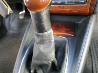 Golf 4 Bora Schaltknauf Schaltsack schwarz TDI Holz Dekor wurzelnuss klein - Bild 7