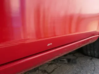 Fabia 5J Limousine Tür vorne rechts Beifahrertür rot LF3K - ohne Anbauteile - Bild 2