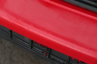 VW Golf 4 Limousine Stoßstange hinten Heckstoßstange Stoßfänger rot LP3G - Bild 3