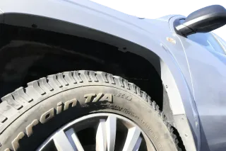 VW Amarok 2H Kotflügel vorne links silber LA7W reflexsilber metallic - Bild 2