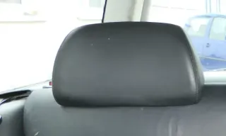 VW Passat 3B 3BG Kopfstütze Sitz Sitze hinten rechts oder links Leder schwarz - Bild 2
