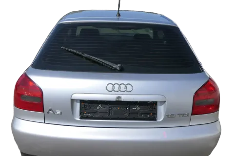 Audi A3 8L bis cBj. ca1999 Heckklappe Kofferraumklappe Klappe hinten LY7M silber