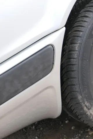 Audi 80 8C Stoßstange vorne Frontstoßstange Stoßfänger grau LY7T - Gitter - Bild 13