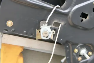 Audi 80 Zündschloß Schloß Zündung 1x Schlüssel Heckklappe Türschloß Automatik - Bild 4