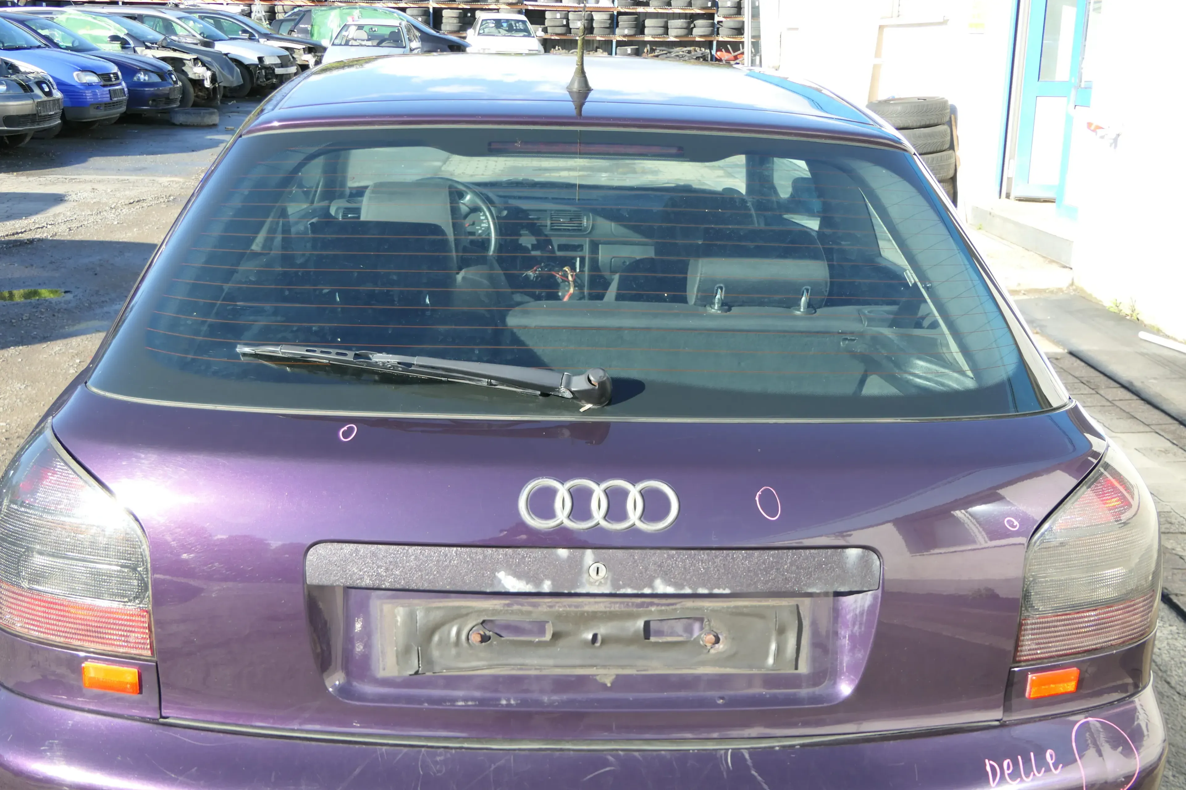 Audi A3 8L Facelift Heckklappe Kofferraumklappe Klappe hinten merlin lila LZ3W - Bild 1