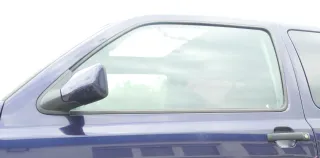 VW Golf 3 1H vorne links Fenster Scheibe in Tür Fensterscheibe 2/3-Türer - Bild 1