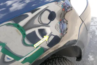 VW Fox 5Z Kotflügel vorne rechts schwarz L041 - Bild 4