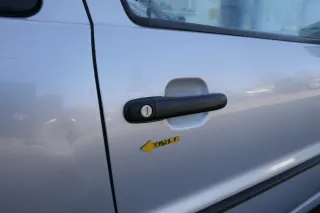 VW Polo 6N 6N2 Tür vorne rechts Beifahrertür 2/3-Türer silber LB7Z ohneAnbauteil - Bild 5