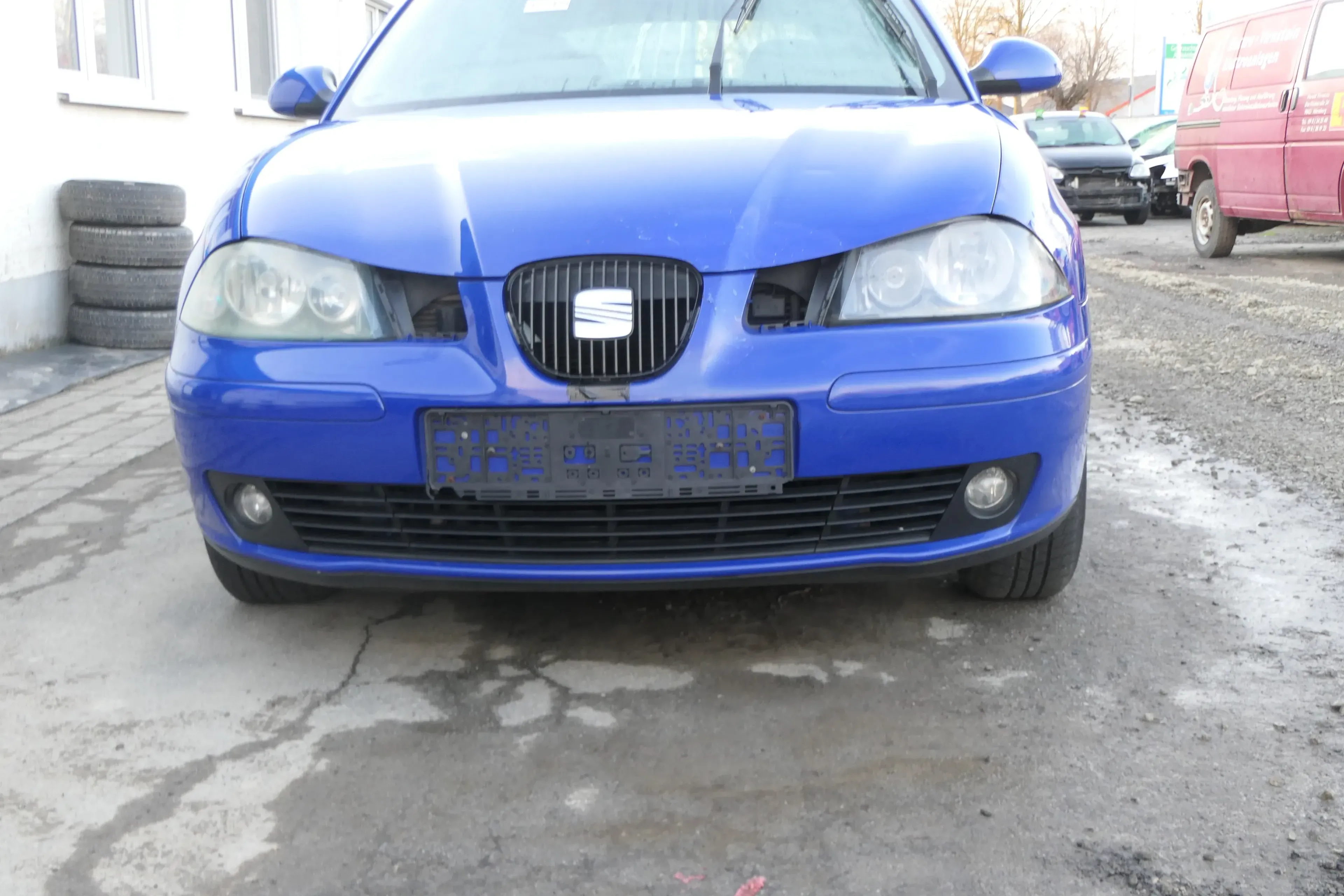 Seat Ibiza 6L Stoßstange Frontstoßstange vorne blau LS5G bis caAnfang2006 - Bild 1