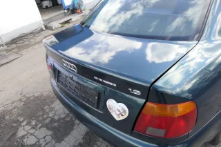 Audi A4 B5 Heckklappe hinten Klappe Kofferraumklappe Limousine grün LZ6U - Bild 3