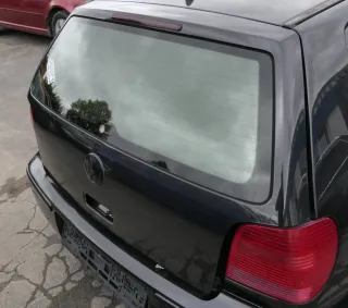 VW Polo 6N2 Heckklappe Klappe hinten Kofferraumklappe schwarz LC9Z Scheibe - Bild 3