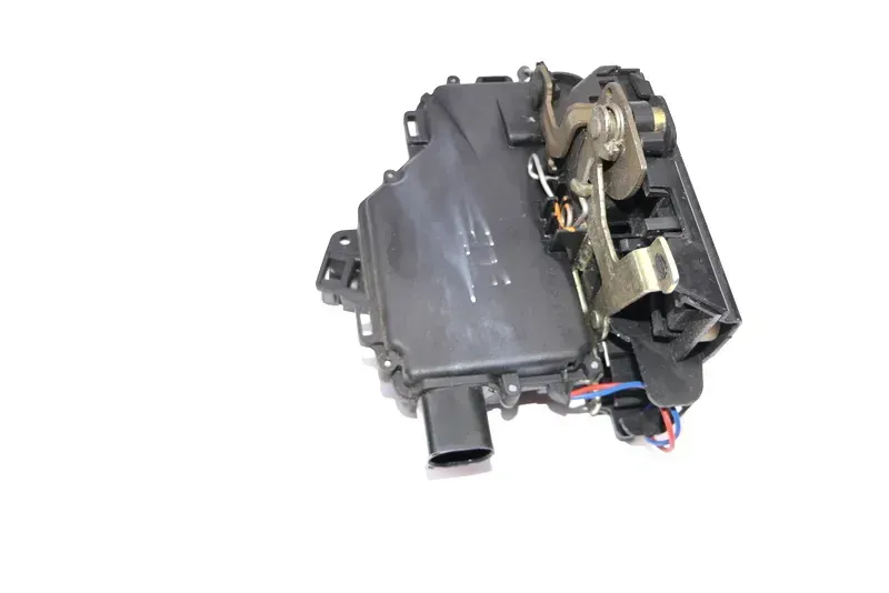 VW Golf 4 Passsat Stellmotor Tür Türschloß mit Zentralverriegelung hinten links - Bild 1