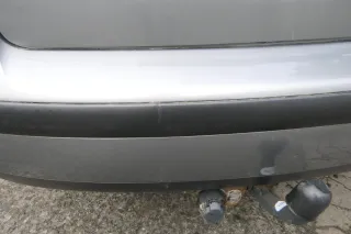 VW Passat 3BG 3B3 Limousine Stoßstange hinten Heckstoßstange grau LD7W silber - Bild 2