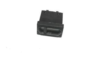 VW Passat 3A 35i T4 Schalter Sitzheizung Sitzheizungsschalter 3A0963563A - Bild 1