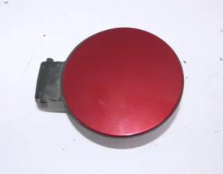 VW Golf 4 Limousine Tankdeckel Deckel Tank Tankverschluß rot braun LC3K - Bild 1