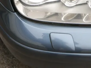 VW Golf 4 Stoßstange vorne Frontstoßstange Stoßfänger blau LD5X SWR -ohne Kappen - Bild 2