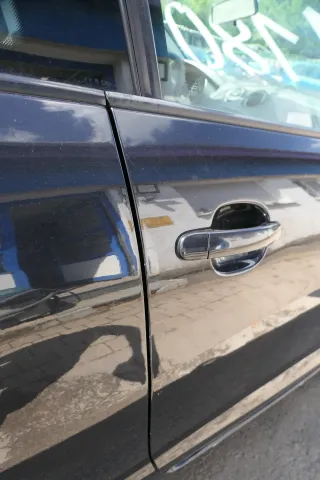 Ibiza 6J Tür vorne rechts Beifahrertür schwarz LC9Z 2/3-Türer - ohne Anbauteile - Bild 4