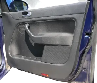 1x VW Golf Plus 5M 1x Türverkleidung Verkleidung Tür vorne rechts schwarz Griff - Bild 2