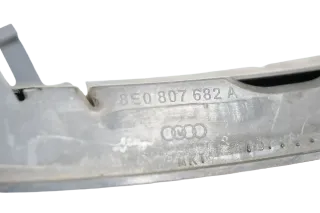 Audi 8E B6 Nebelscheinwerfer links 8E0941699B + rechts 8E0941700B + Blenden - Bild 13