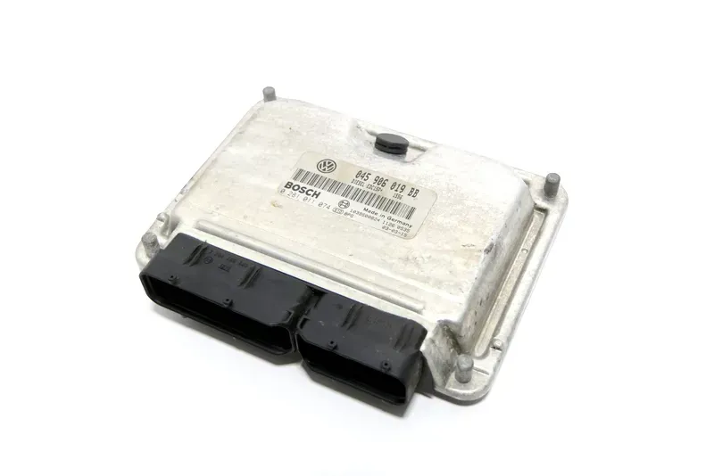 Seat Ibiza 6L Steuergerät Motor 045906019BB 1,4 55kw 75PS AMF TDI - Bild 1