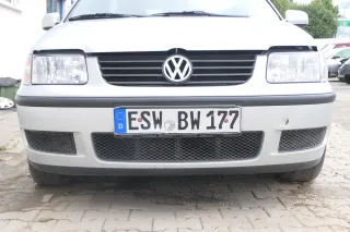 VW Polo 6N2 Stoßstange vorne Frontstoßstange Stoßfänger silber LB7Z + Grill - Bild 1