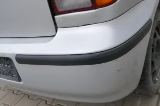 VW Polo 6N2 Stoßstange hinten Heckstoßstange Stoßfänger silber LB7Z - Bild 9